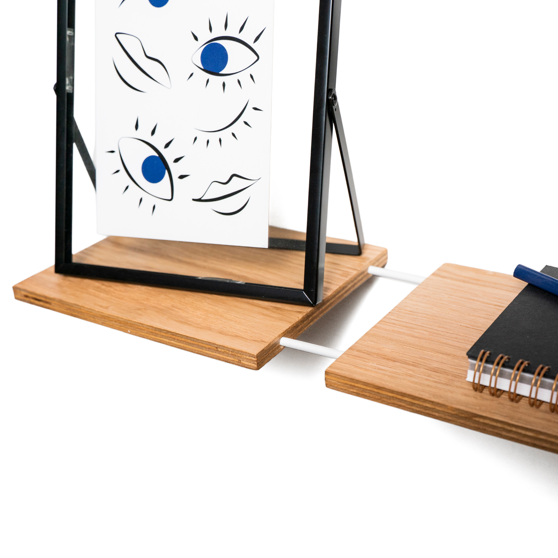 Wooden floating shelf with adjustable middle section for displaying items or decore