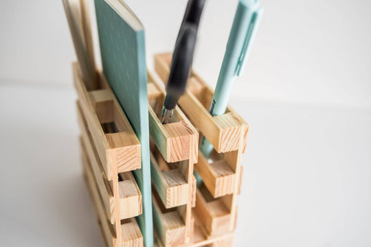 Wood miniature pallet desk organize - EWART WOODS