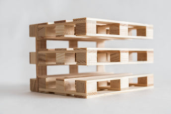 Wood miniature pallet desk organize - EWART WOODS