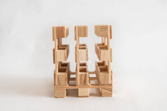 Wood miniature pallet desk organize - EWART WOODS